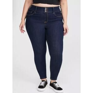 Torrid dark wash super soft Jeggings Size 24T